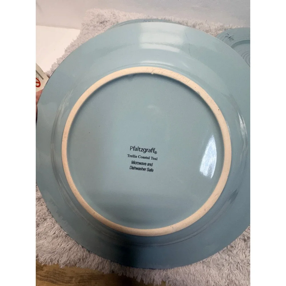 Pfaltzgraff Trellis Coastal Teal Dinner Plates Set of 4 Starfish Shells 11 inch